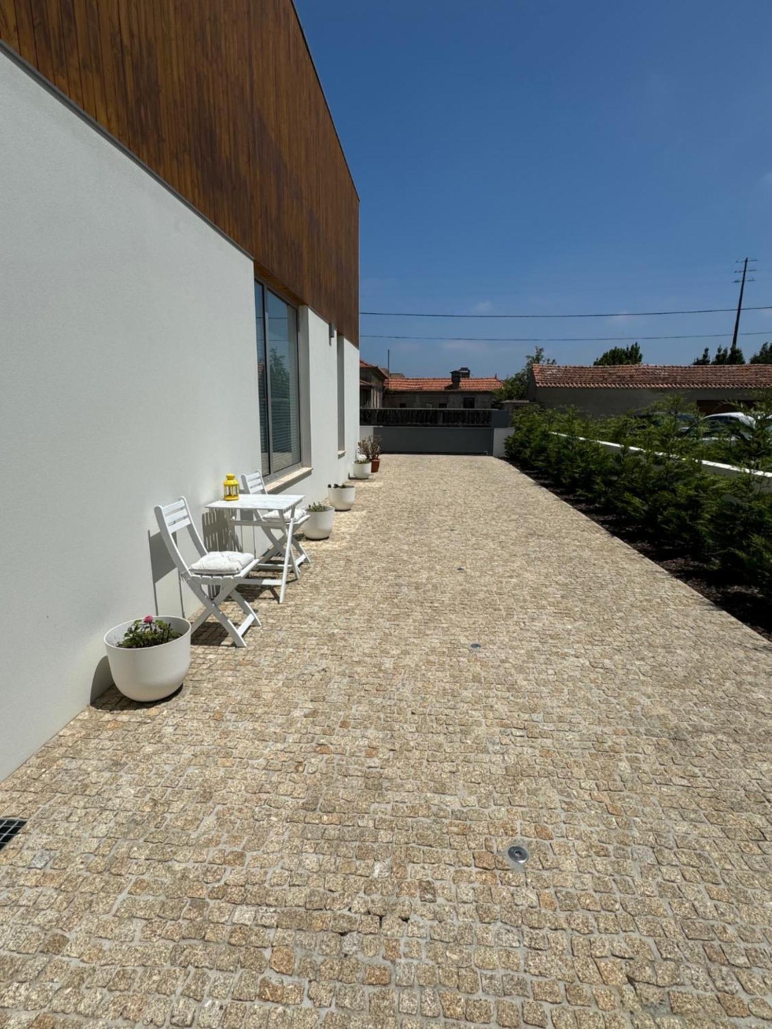 Modern Barn House In Countryside Murtosa Exterior foto